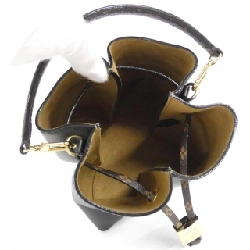 Túi Louis Vuitton Bloom M13843 617549