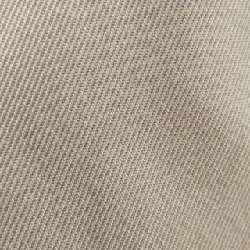 Áo khoác lông vũ MONCLER 642387