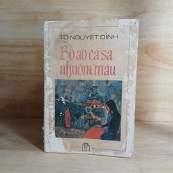 Bộ Áo Cà Sa Nhuộm Máu - Tô Nguyệt Đình