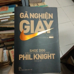 GÃ NGHIỆN GIÀY - Phil Knight 274879