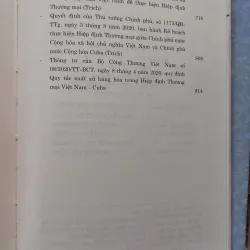 Sách: Việt Nam - Cuba 60 năm đồng hành  935358