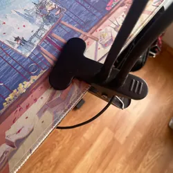 Đèn kẹp bàn livestream có giá đỡ, thân kim loại, thuận tiện mang đi 687789