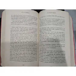 A God in Ruins - Kate Atkinson 689239