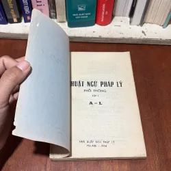 [Có Thể Là Bản Photo] - II Sách Pháp Luật: Thuật Ngữ Pháp Lý Phổ Thông (2 Tập) - 1986•1987 755364