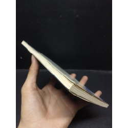 Trên mảnh đất người đời Anatoli Aleksandrovich Ivanov 2015 mới 80% ố nhẹ HCM2503 sách văn học 473395