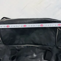 Túi chữ nhật CK màu đen, cond 90%, 150K 925362