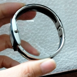 Còng Nhật độ mới cao  503712