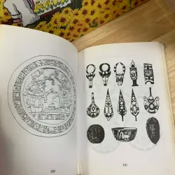 Văn Hóa Trang Trí Các Nước Đông Tây - Huỳnh Văn Lý 927239