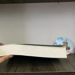 Ngôi nhà bên bờ biển xanh thẳm - 	 T J Klune 1003138