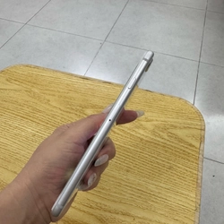Điện thoại iphon 8 plus