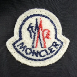 Áo khoác lông vũ MONCLER 638337