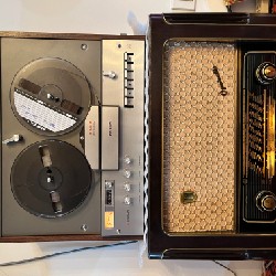 Đài radio cổ Telefunken  3364