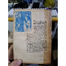 Thuyền trưởng blood mới 70% ố chóc bìa 1988 Văn học nước ngoài HCM1709 559877