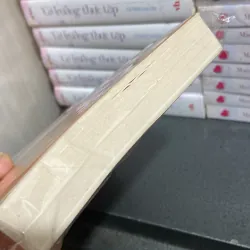 (Trinh thám) - Vệt Sóng Tràn - Matthew Fitzsimmons 991002