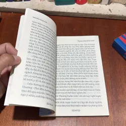 II Bút Ký: Chạy Về Phía Mặt Trời - Nguyễn Ngọc Hải - 2022 786235