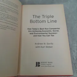 THE TRIPLE BOTTOM LINE - ANDREW W.SAVITZ, KARL WEBER 557861