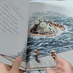 [Tặng nẹp góc] Truyện thiếu nhi Hàn Quốc: Danh nhân 61 -  지인지기 인물 이야기: 닐 암스트롱 732011