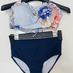 Đồ bơi hai mảnh, size M 1012718