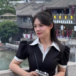 Váy phối 2 màu dáng A trẻ trung năng động 493230