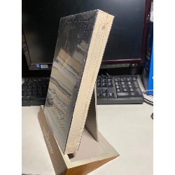 60 bóng hồng trong thơ nhạc - Hà Đình Nguyên 441840