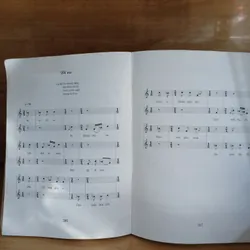 Đặc Khảo Về Hát Sắc Bùa (Xb 2000) 726128