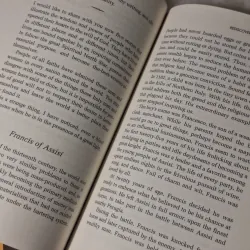 Rediscover Catholicism: A Spiritual Guide to Living with Passion and Purpose 783264