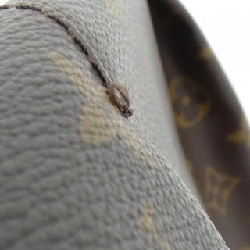 Túi đeo vai Louis Vuitton Monogram Menilmontant MM M40473 612475