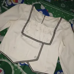 Áo kiểu cổ vuông 