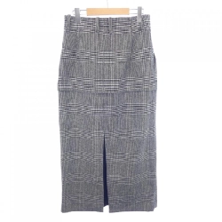 【Mã giảm giá】Chân váy BLAMINK 651040