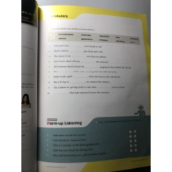 English comminication for your career health science có CD 2010 mới 80% bẩn nhẹ HPB2808 HỌC NGOẠI NGỮ 350431