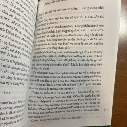 [UK]Những điều chưa biết về NỮ HOÀNG ANH ELIZABETH II - J. MONSIGNY và F. BERTRAND 779251