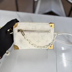 TÚI HỘP LV SOFT TRUNK MINI TRẮNG TINH KHÔI  976848