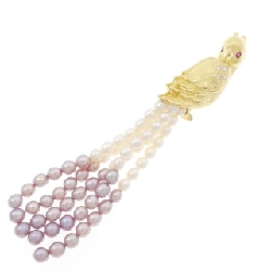 Brooch đá màu Tasaki