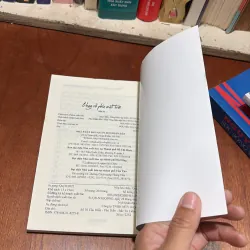 II Bút Ký: Chạy Về Phía Mặt Trời - Nguyễn Ngọc Hải - 2022 786235