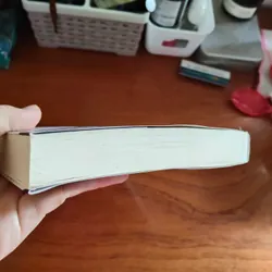 Thiên tài bên trái, kẻ điên bên phải 600945