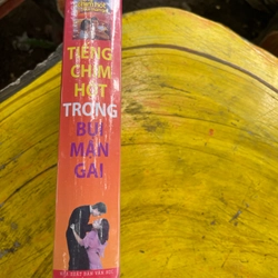 TIẾNG CHIM HÓT TRONG BỤI MẬN GAI- Colleen McCullough 476451