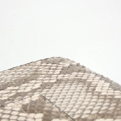 Ví Gucci 739498 EAA8D 622056