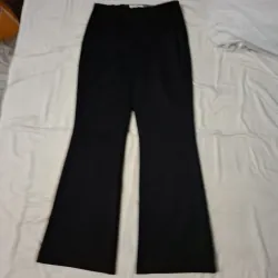 Quần nữ cạp liền màu đen size M, mới  749190