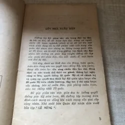 Lẽ Sống tập truyện chọn lọc 1010744