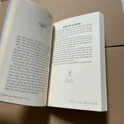 Quân hậu trên bàn cờ vua - Khúc Cẩm Huyên 800181