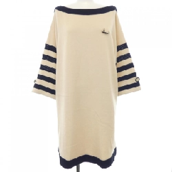 Chanel CHANEL P47532K06093 Áo thun