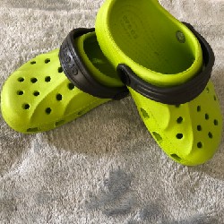 crocs baby