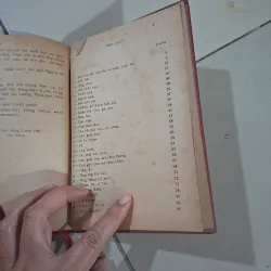 Tuổi thơ im lặng  1002543