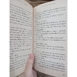 The anatomy of wings - Karen Foxlee 505176