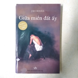 Giữa miền đất ấy 📚