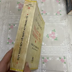 Suy nghĩ mới về Nhật ký trong tù (sách in năm 1993) 577623