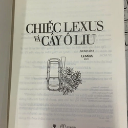 CHIẾC LEXUS VÀ CÂY OLIU 496032