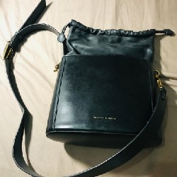 Bucket Bag Charles & Keith 189