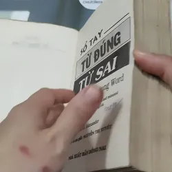 Sổ Tay Từ Đúng - Từ Sai ( Right Word - Wrong Word) - Nguyễn Thị Tuyết 727297