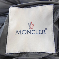 Áo khoác lông vũ MONCLER 644060